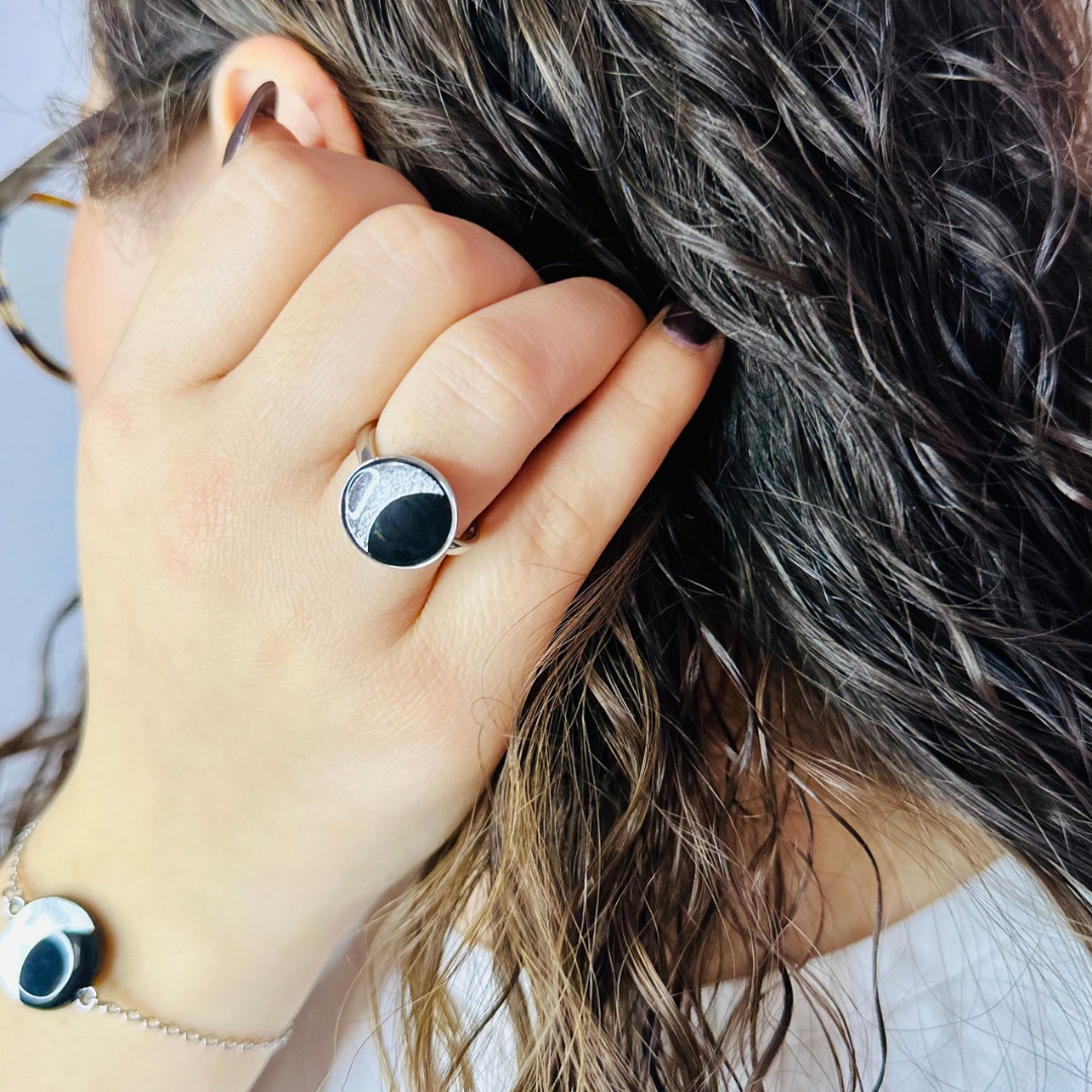 Anello Luna Minimal in Argento 925 con Fasi Lunari Regolabile