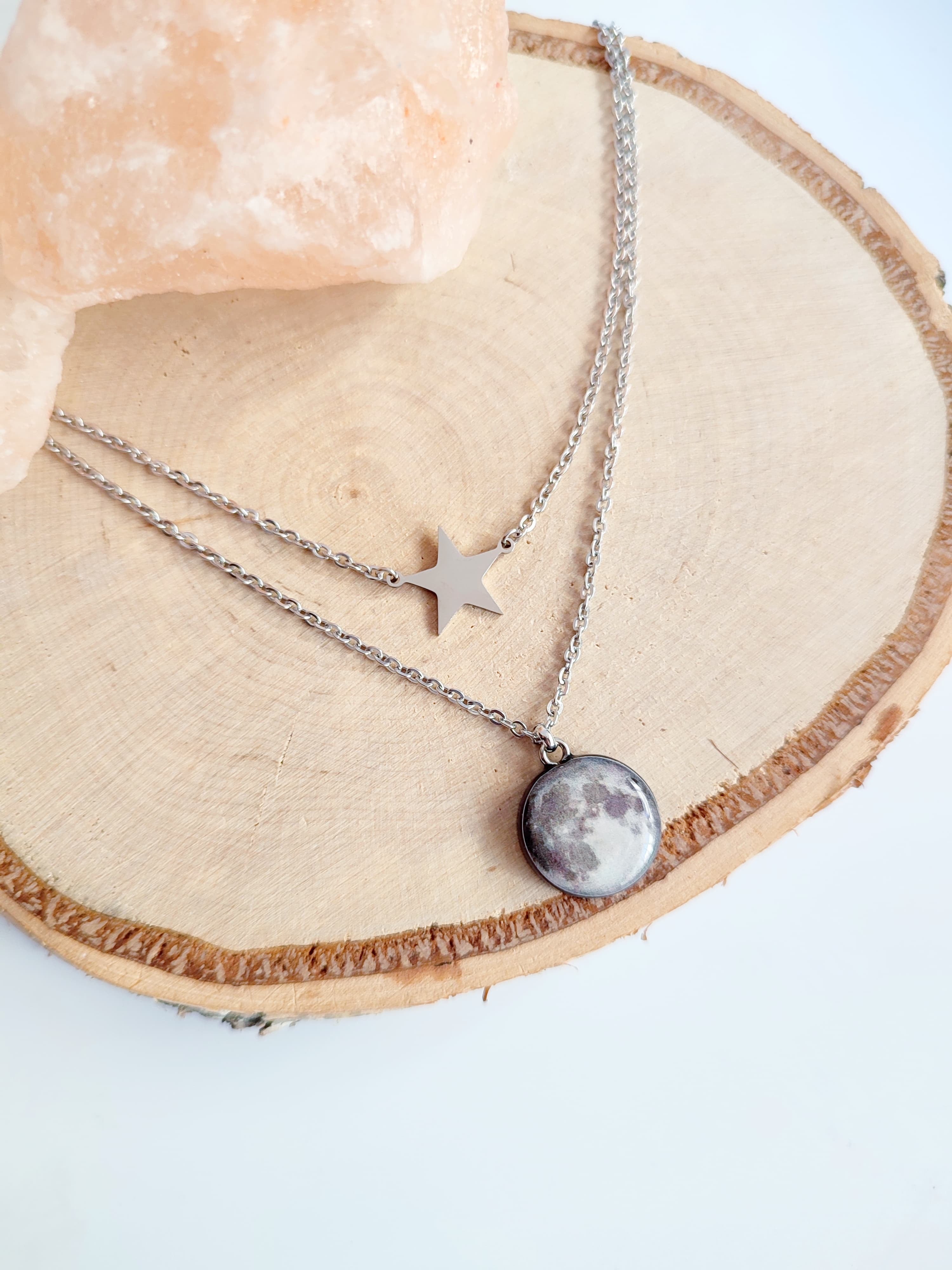 Collana in acciaio inox con Stella e Luna in argilla Polimerica