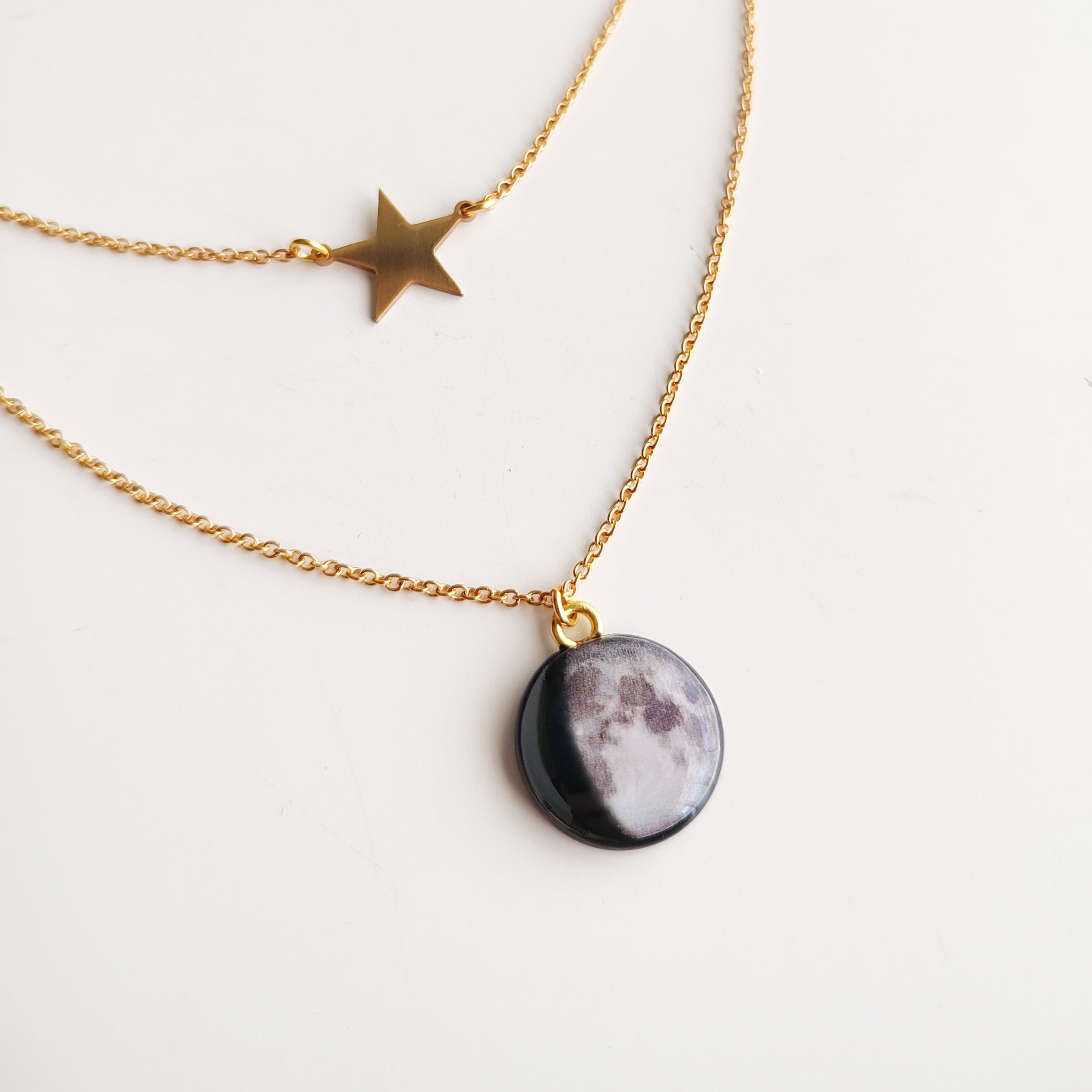 Collana in acciaio inox con Stella e Luna in argilla Polimerica