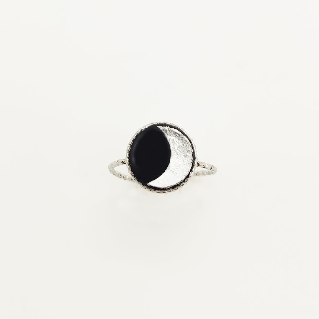 Anello Pentacolo Wiccan In Acciaio Inox - Stella Crescente Con Fasi Anello Pentacolo Wiccan In Acciaio Inox - Stella Crescente Con Fasi