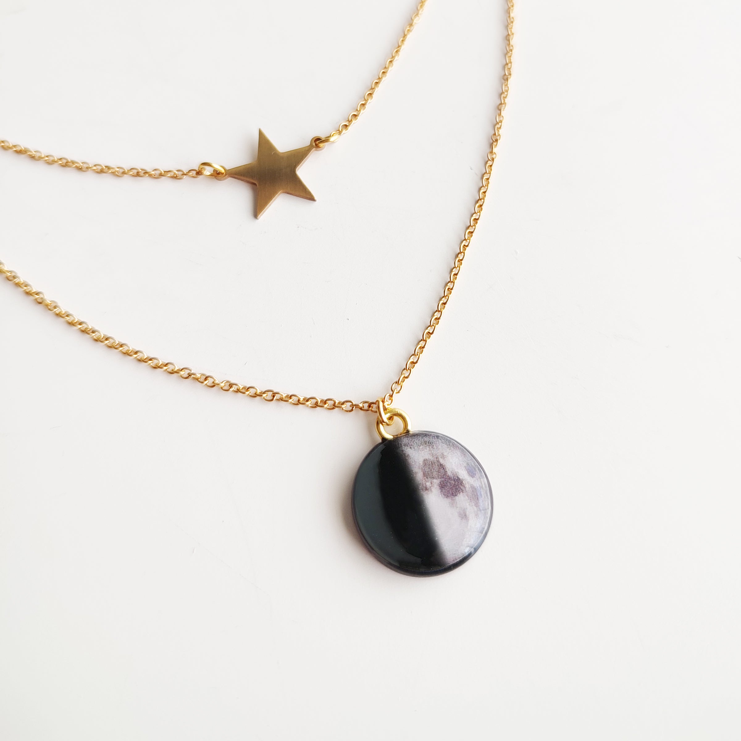 Collana in acciaio inox con Stella e Luna in argilla Polimerica
