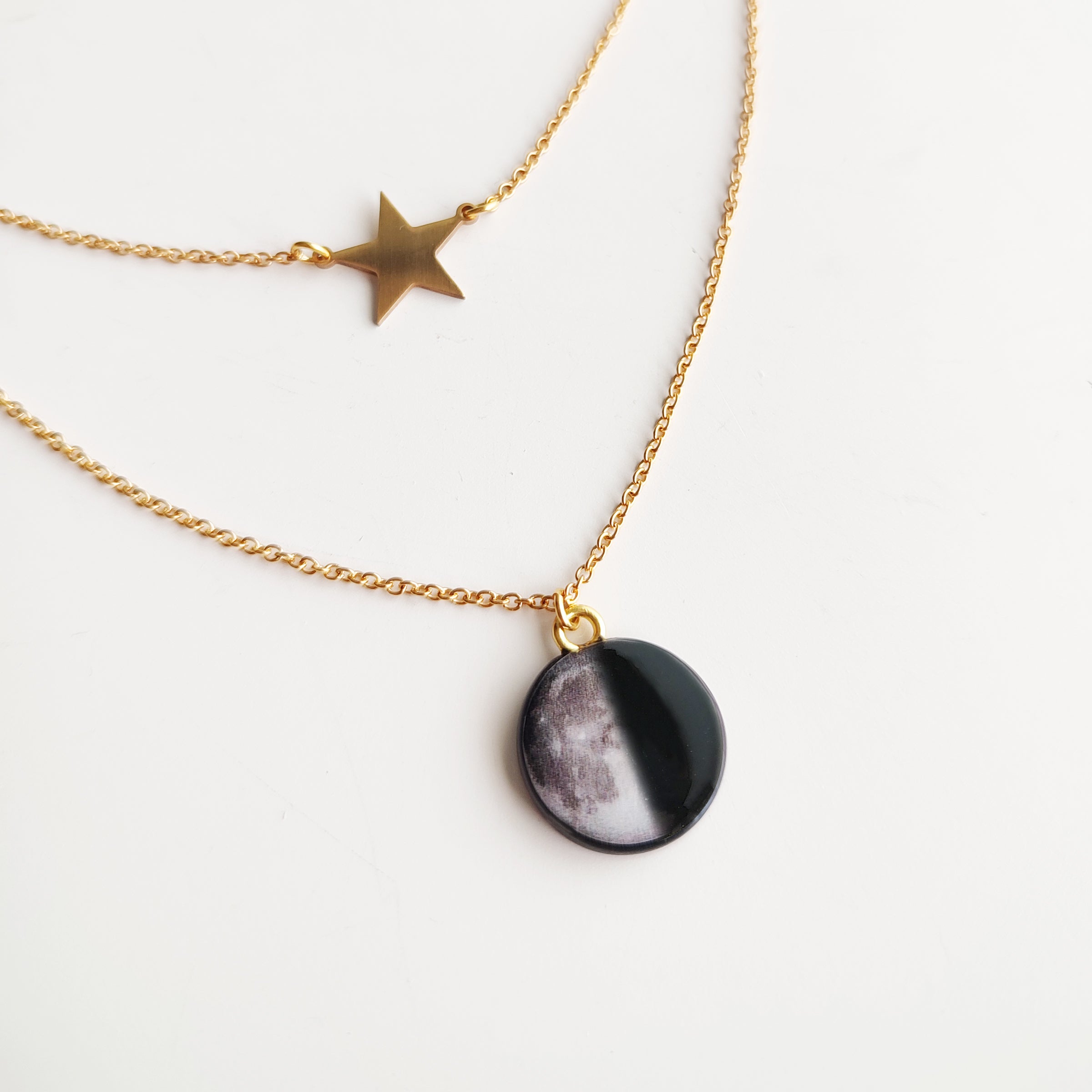 Collana in acciaio inox con Stella e Luna in argilla Polimerica